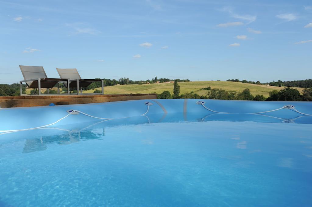 Chateau De Lerse Perignac (Charente) Bagian luar foto